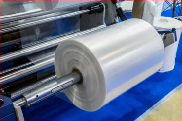 Vantagens de utilizar bobina de plástico personalizada da Polyplast em suas embalagens
