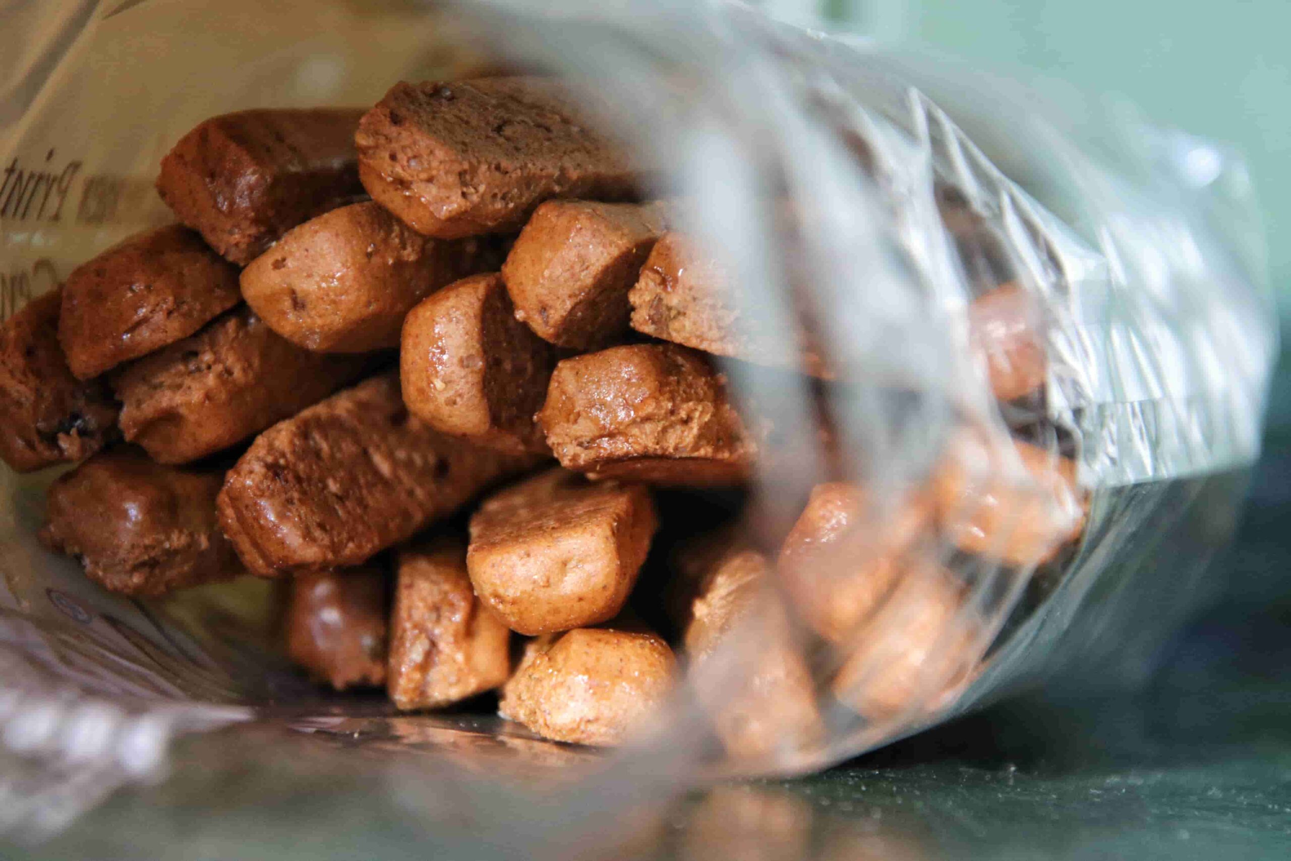 Você sabe a diferença entre os sacos em PEBD e PEAD?